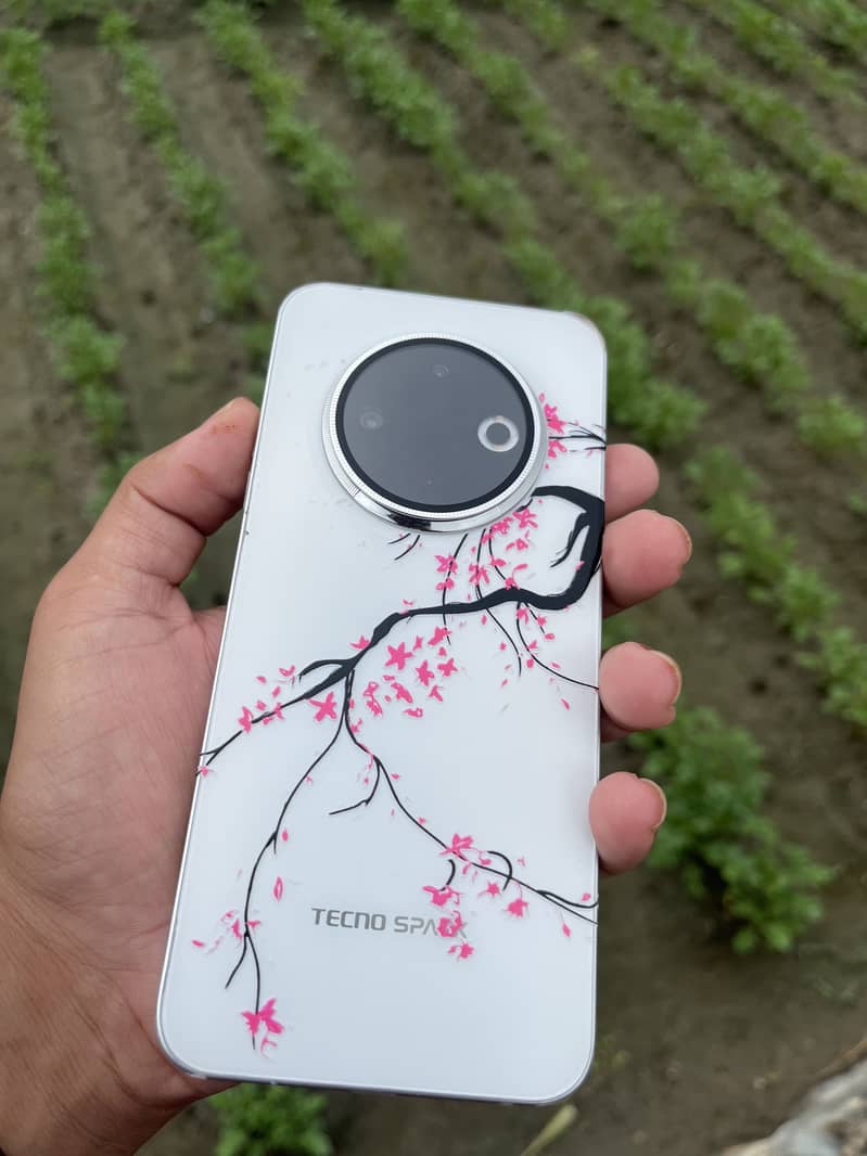 Tecno SPARK 30C 1