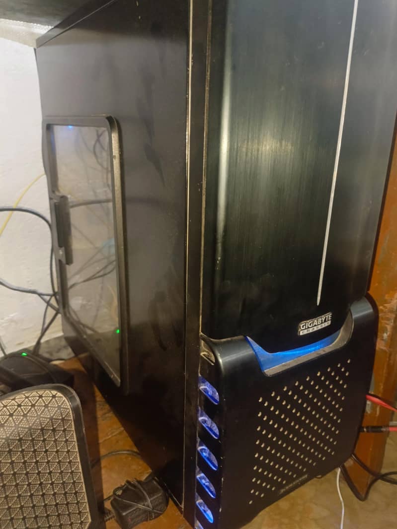 full gaming heavy setup 4