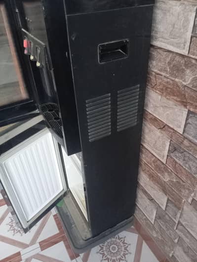 water dispenser