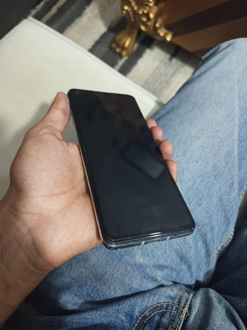 One Plus 8T 7