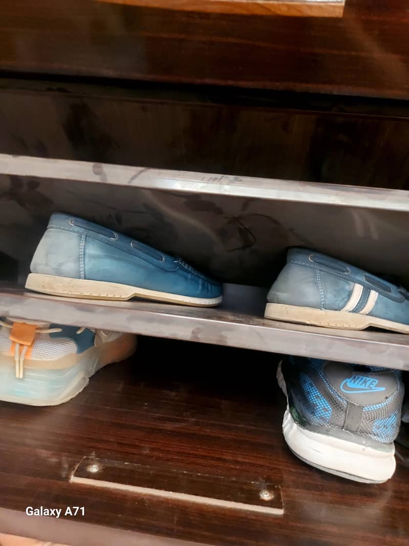shoe rack 1