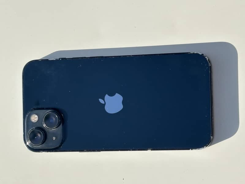 iPhone 13 JV 0