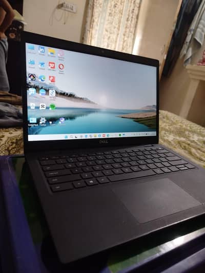 Dell Latitude 3420 i5 11th Gen 8GB RAM 256GB SSD Meri ad