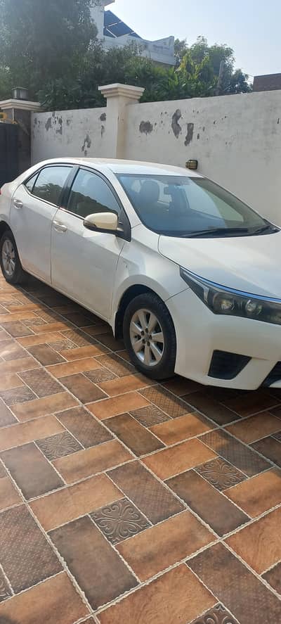 Toyota Corolla Altis 2015