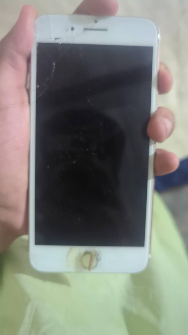 Apple iPhone 7 Plus 2