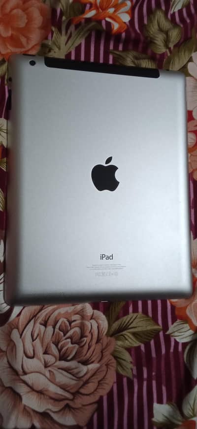 ipad 4th generation for sale or Exchange 32gb very nice condition