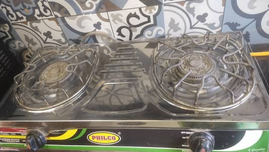 slightly used gas stove