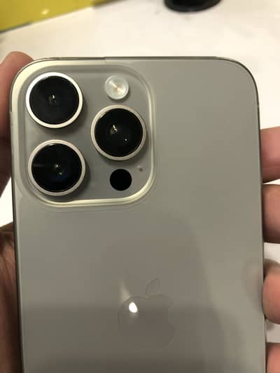Apple iPhone 15 Pro Max