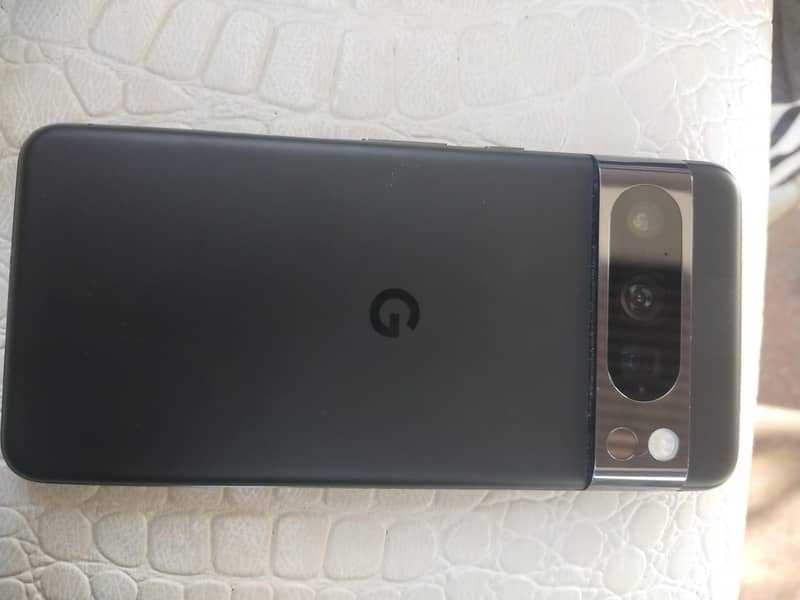Google Pixel 8 Pro 0