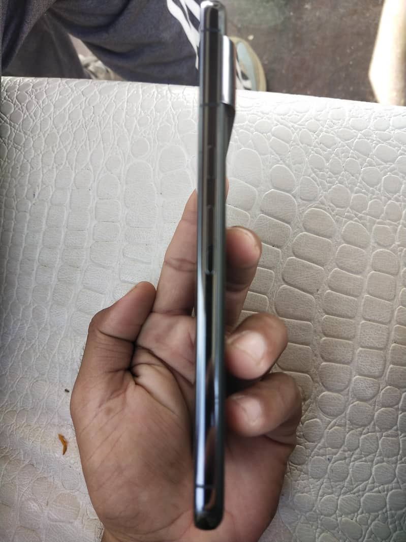 Google Pixel 8 Pro 1