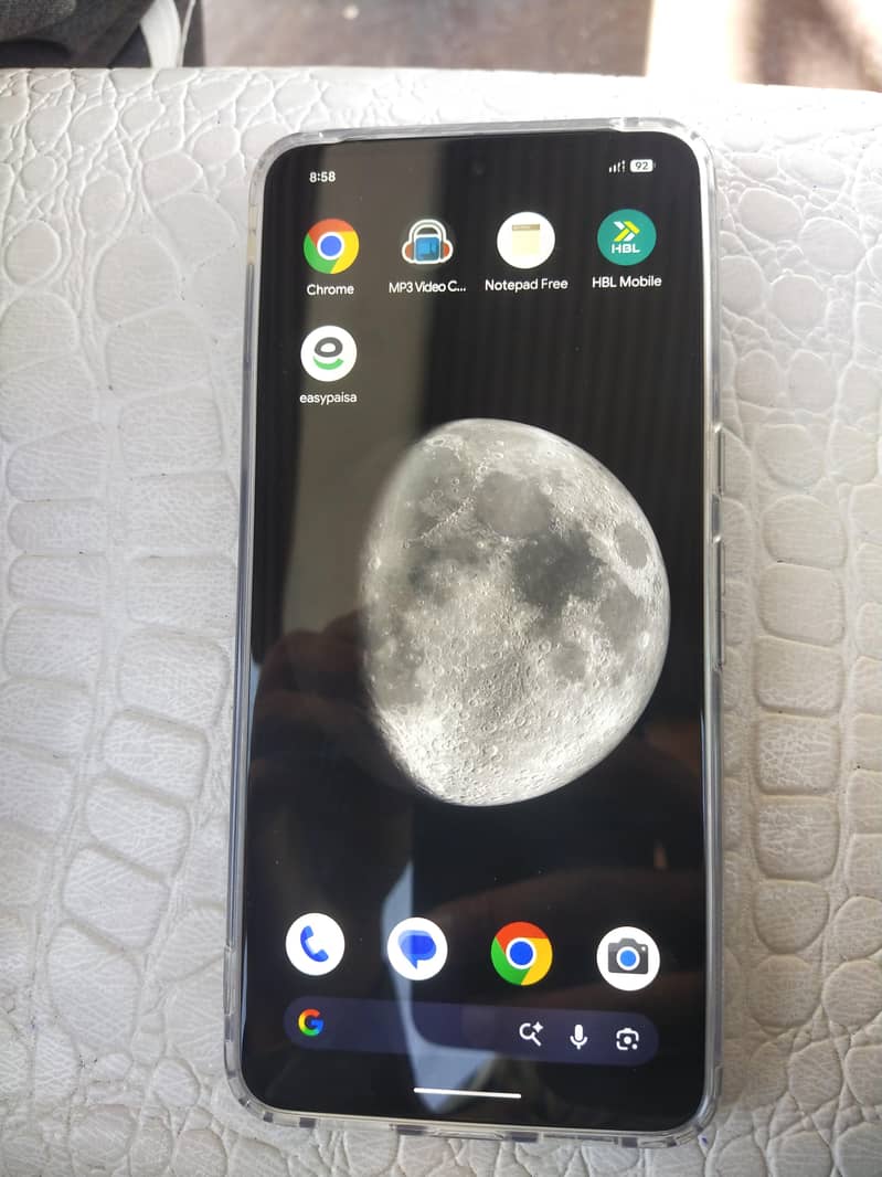 Google Pixel 8 Pro 3