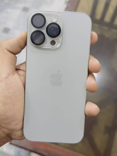 Apple iPhone 16 Pro Max