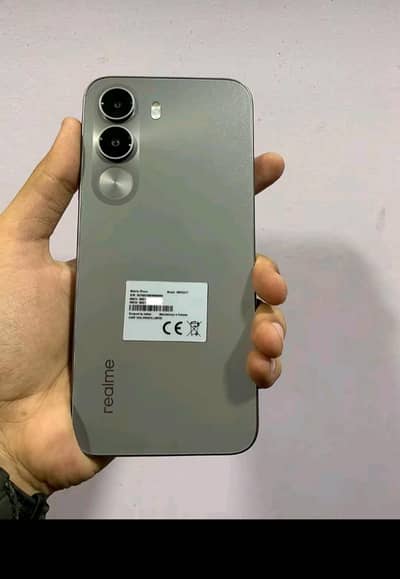 Realme  c100i