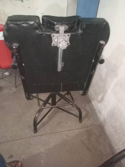 salon chair