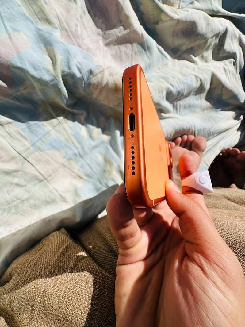 Apple iPhone 17 Pro Max 3