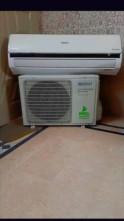 Orient Ultron 1.5 Ton DC Inverter AC (Heat & Cool) - Perfect Condition