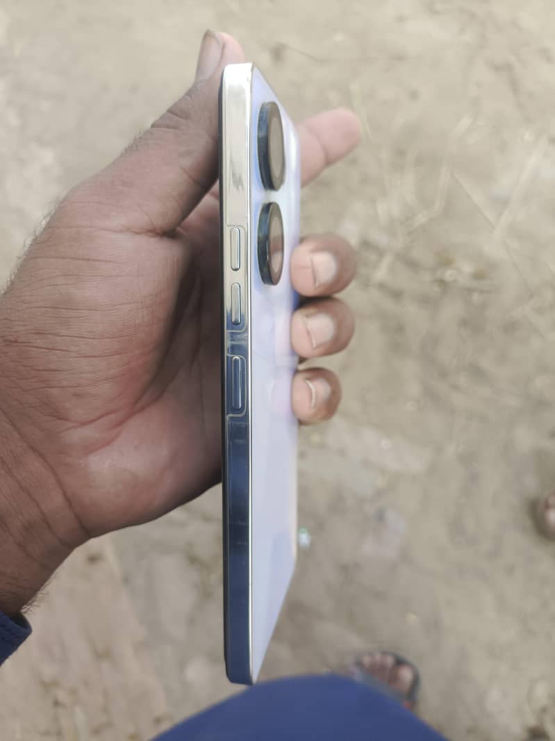 Tecno CAMON 20 1