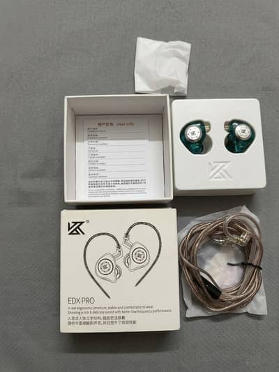 KZ EDX Pro In-Ear Earphones (Cyan / Green)