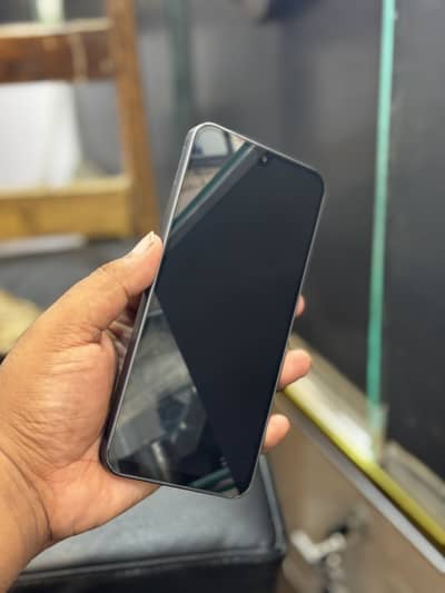 Samsung A16 8 gb 256 gb