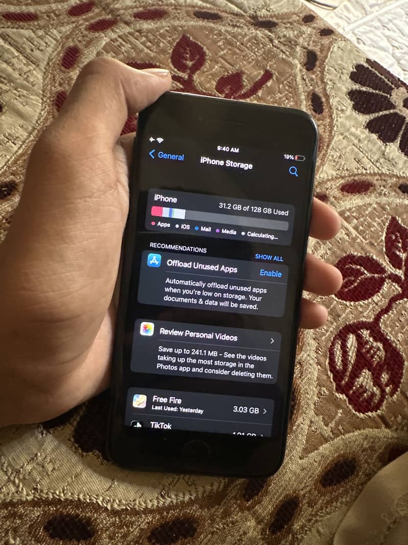 Apple iPhone 7 3