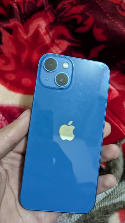 Apple iPhone 13