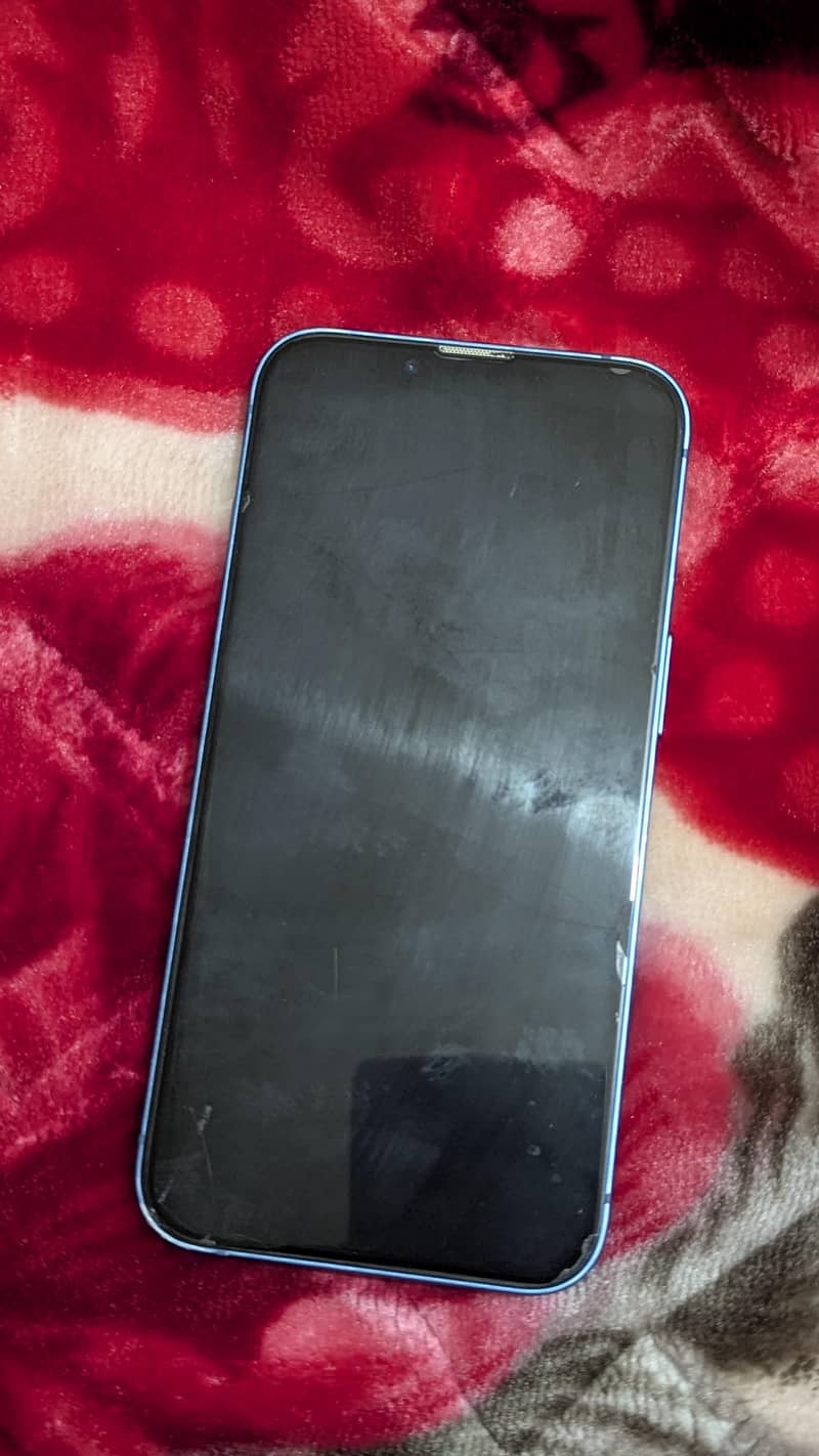 Apple iPhone 13 1