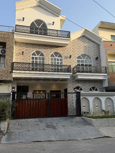 30x60 Brand New Park Facing House Available for Sale in G-13