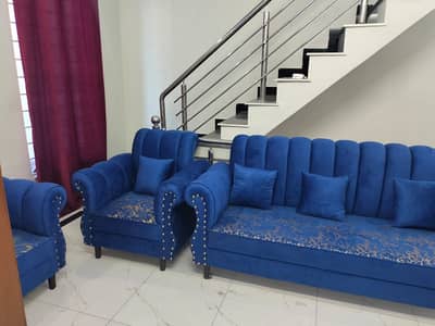 25x40 Used House In Very Good Condition For Sale In G13