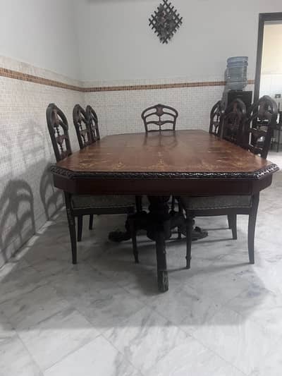 Wooden dinning table 8 seater (Chinyot furniture )