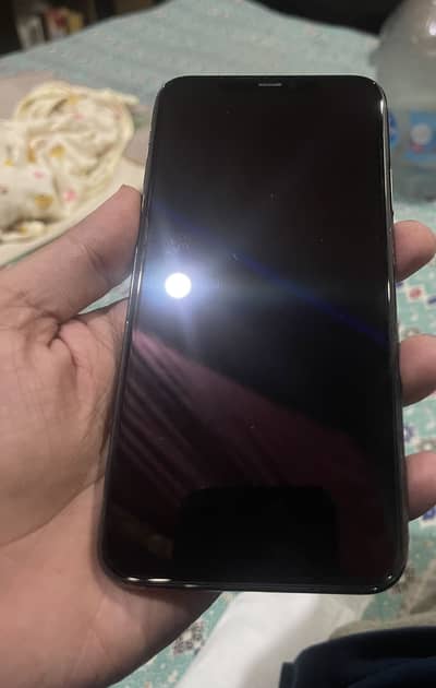 11 Pro Max 64GB Dual sim Approved Pta 81% btry health