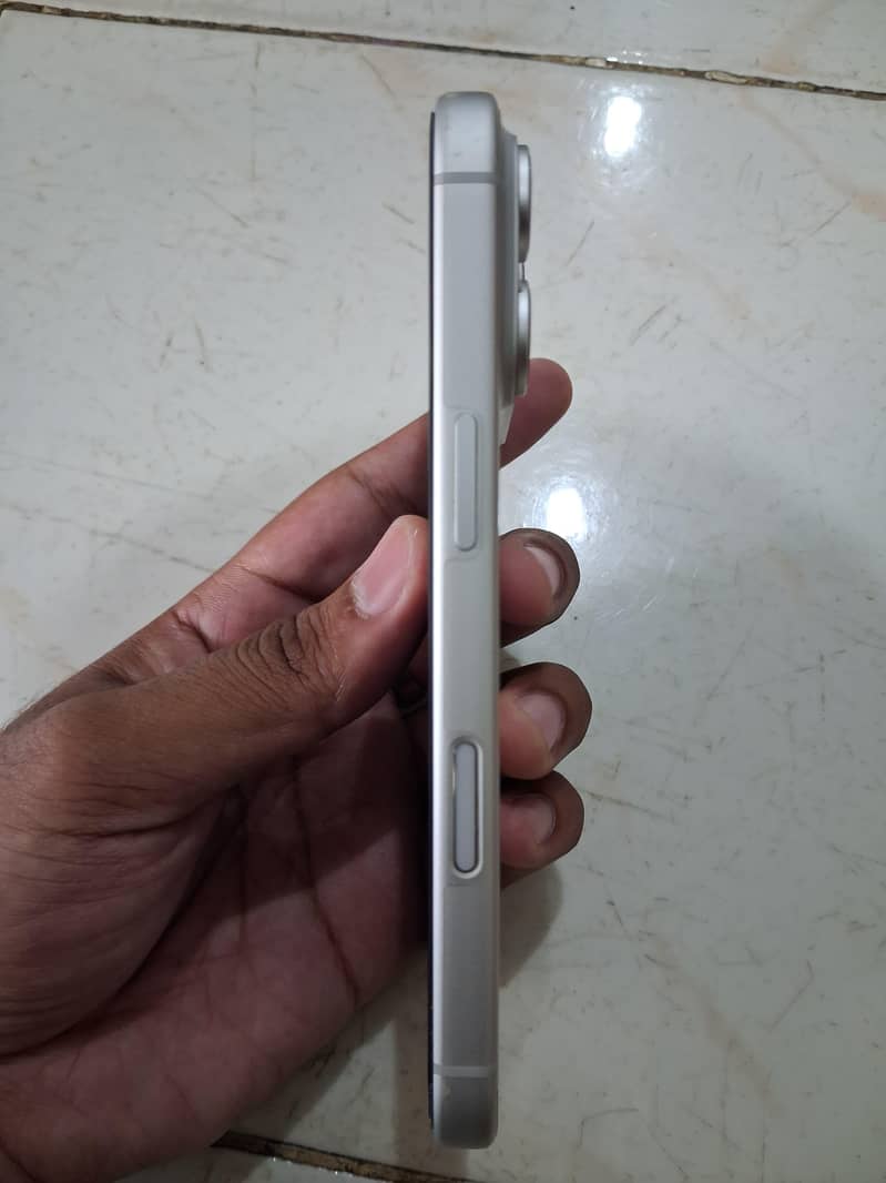 Apple iPhone 17 Pro 2