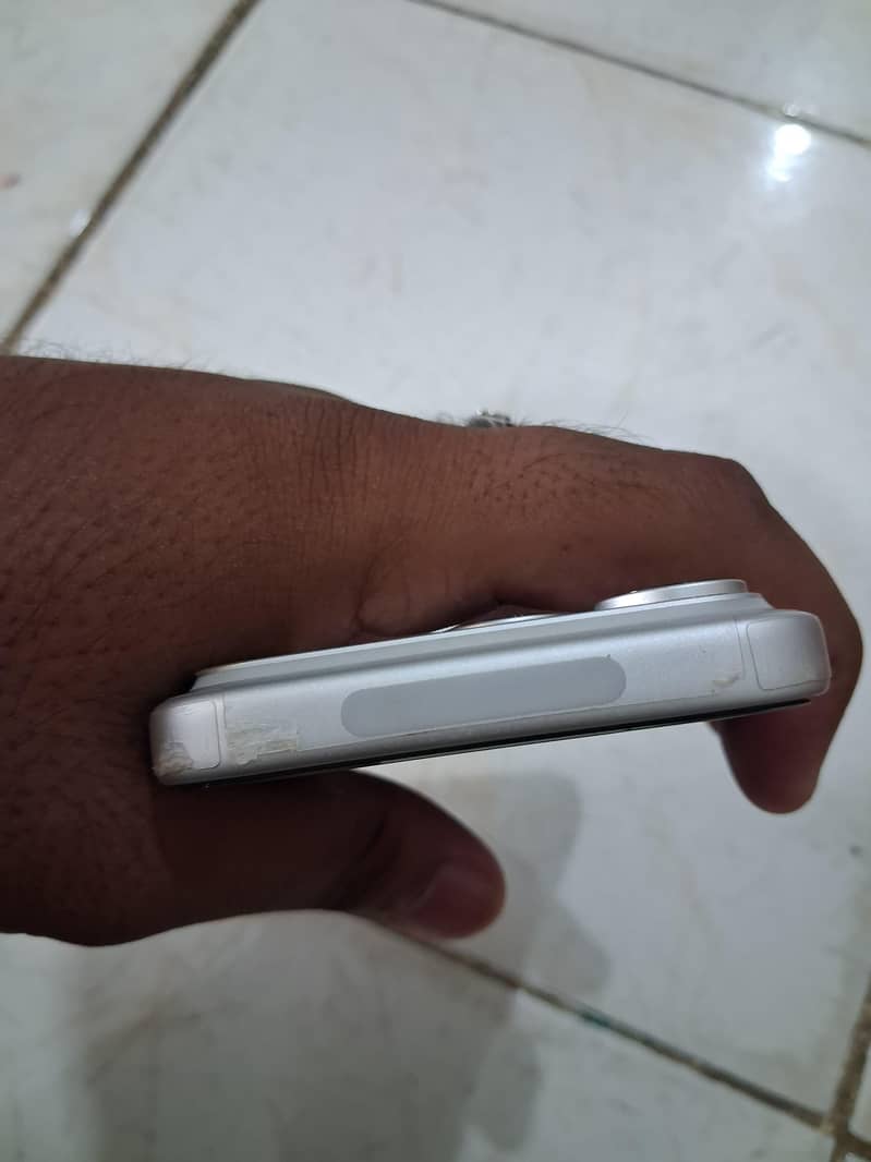Apple iPhone 17 Pro 5