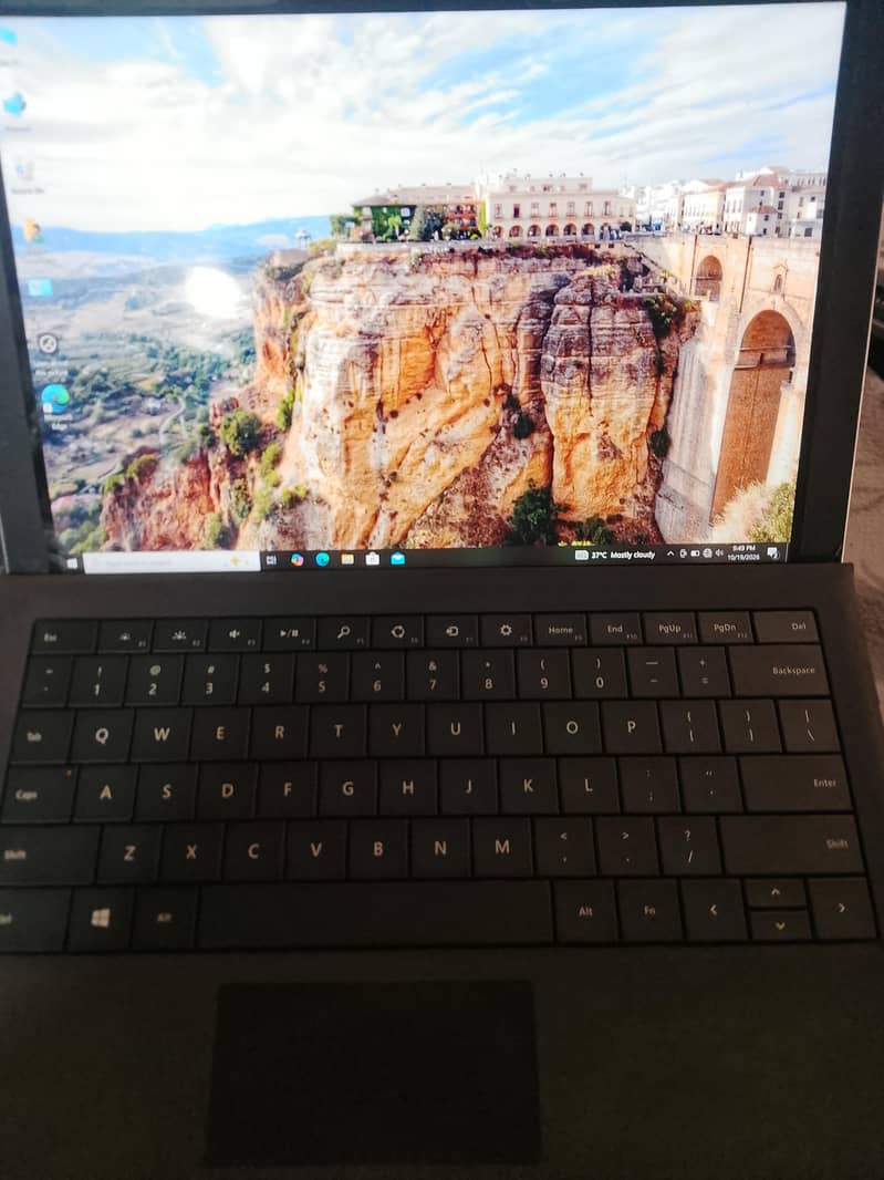 Microsoft surface pro 3 core i5 4th generation 2