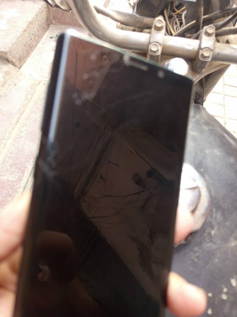 Samsung Mobile Note 9 4