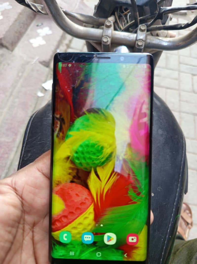 Samsung Mobile Note 9 5
