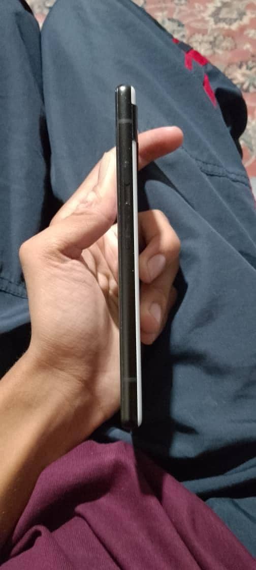 Google Pixel 6a 1