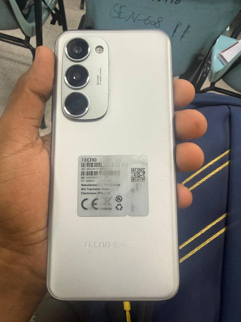 Techno spark 40 pro plus 0
