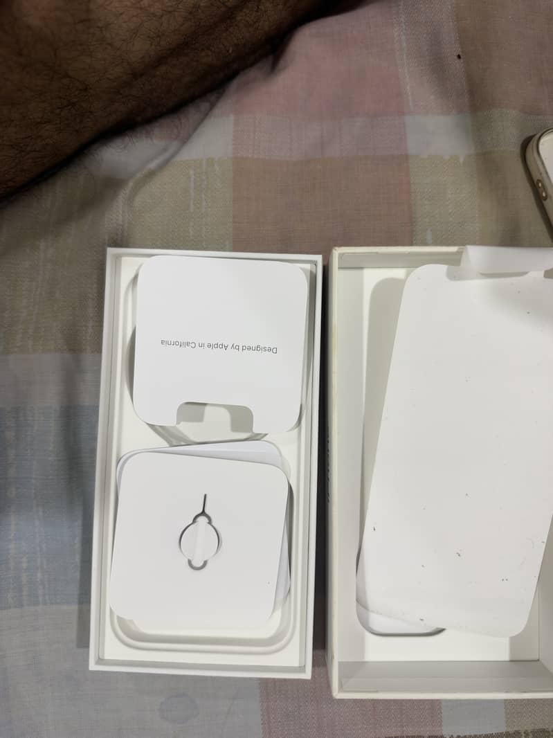 Apple iPhone 15 Pro 6