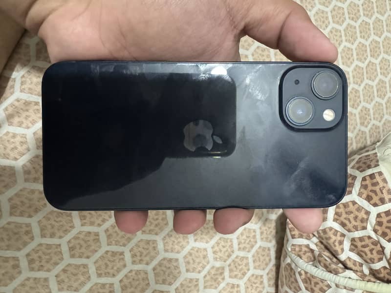 Apple iPhone 13 6