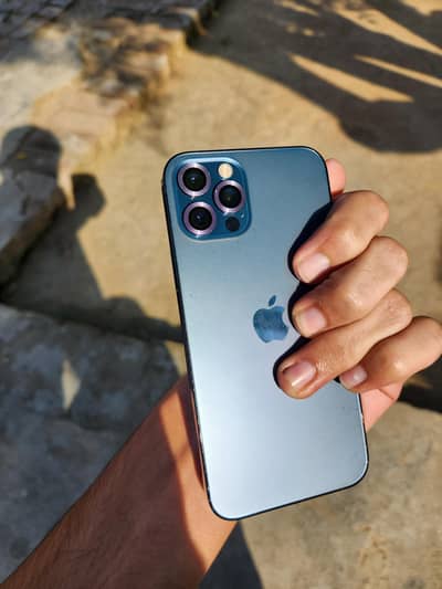 Apple iPhone 12 Pro (Waterpack phone )