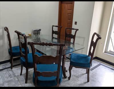 Chunoti Dinning Table with 6 Chairs