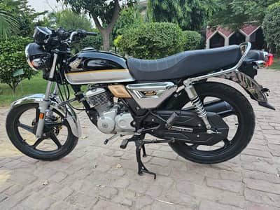 Honda CG 150 Urgent For Sale | Total Geniune | 1st Owner