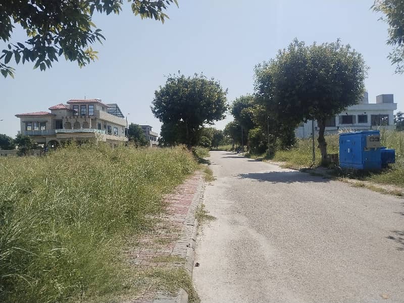 Plot For Sale 10