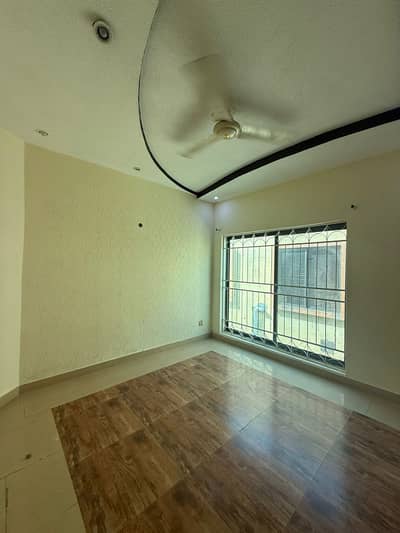 10 Marla House Available For Rent In New Shaheen Block Sector C Bahria Town Lahore