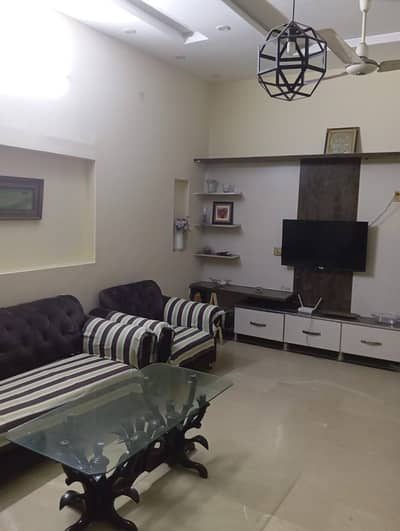 For Sale House 10 Marla
