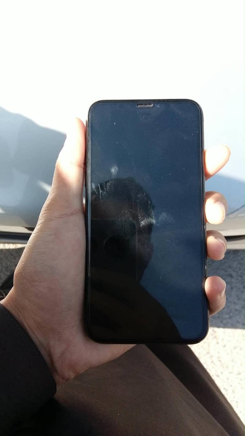 Apple iPhone X 0