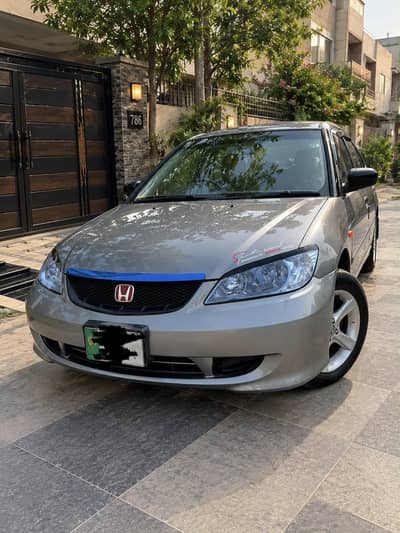 Honda Civic EXi 2005