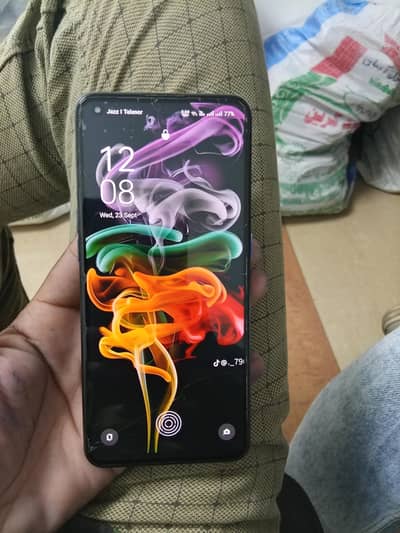 OPPO f19 Pro front camera me dust ha Baki all ok ha