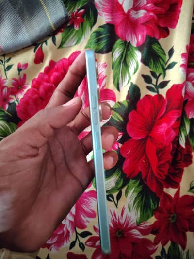 Tecno spark 40 pro