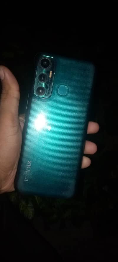 Infinix Hot 11
